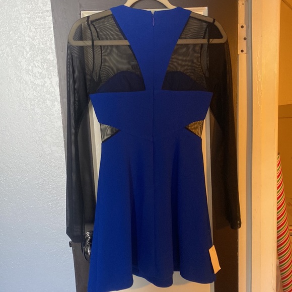 Blue and Black Mesh BCBGeneration Dress Size 0 - Picture 2 of 4